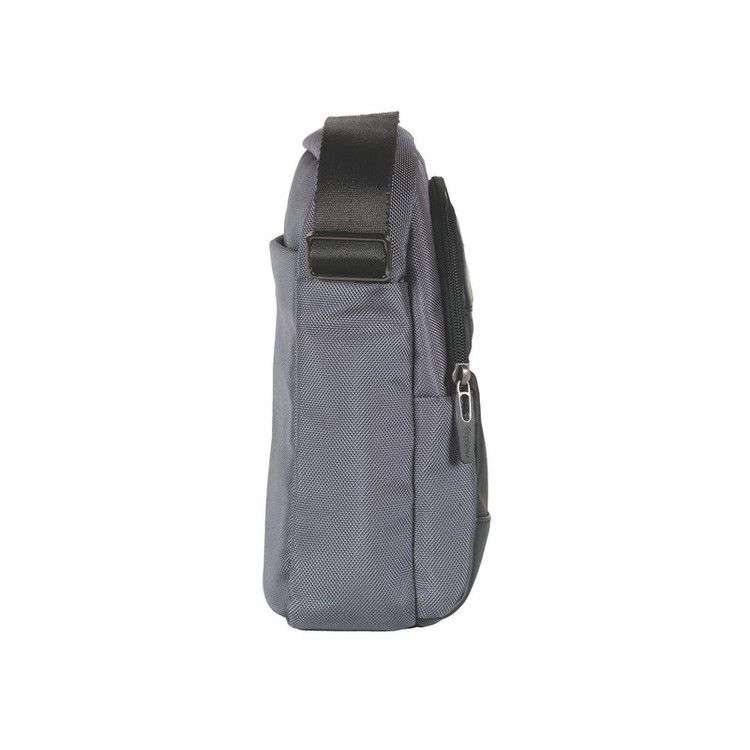 کیف رودوشی نیلپر توریستر مدل گیوان NTLM671