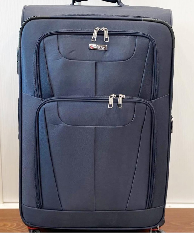 چمدان سایز بزرگ سرمه ای سبک وزن